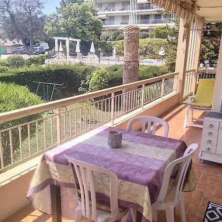 Les Tilleuls Apartment *