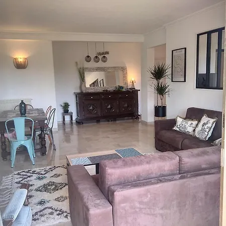 Les Tilleuls Apartment